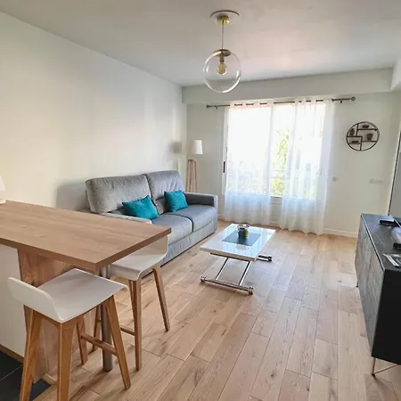 Apartamento Golfe Juan Port - 4 Beds - Garage - Swimming Pool