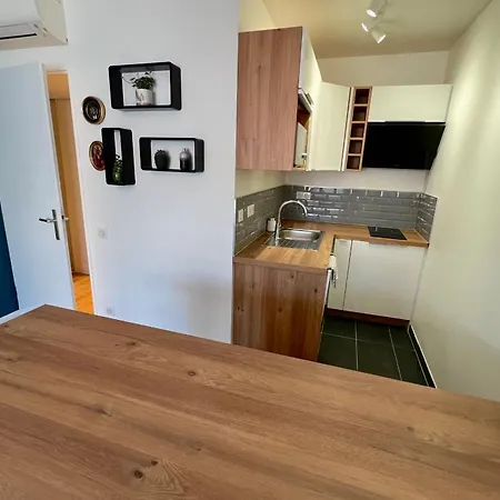 Apartamento Golfe Juan Port - 4 Beds - Garage - Swimming Pool